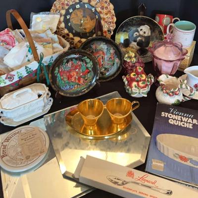 Decorative Items Featuring Collectible Plates