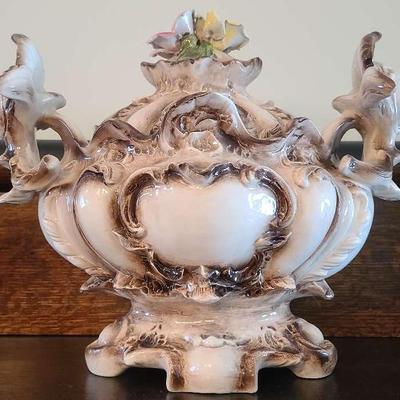 Large Capodimonte Covered Dish