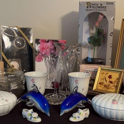 Decor Including Mikasa 