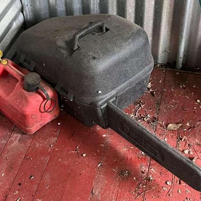 Poulan 260 Pro 42cc Chainsaw with Gas Can