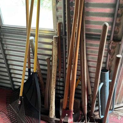 Outdoor Landscaping/Maintenence Tools 