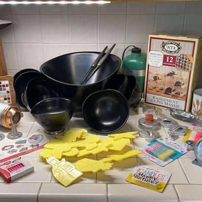Kitchen Helpers