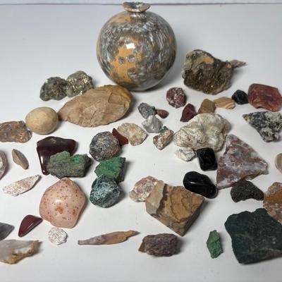 Small Pieces of Various Rocks/Minerals & Crystalline Glazed Bud Vase