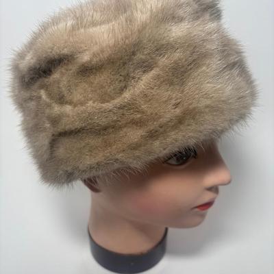 Vintage Peggy Earls Originals Mink Hat