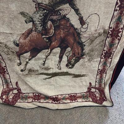 Leather Trimmed Western Blanket & Pillow
