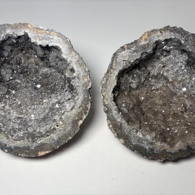 Large Coconut Geode