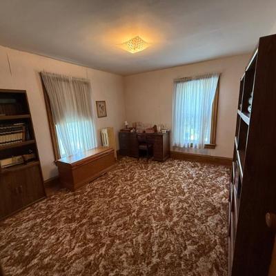 Sale Photo Thumbnail #234
