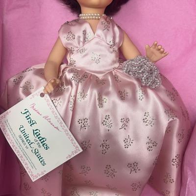 Madame Alexander First Lady Doll Collection - Mamie Eisenhower 
