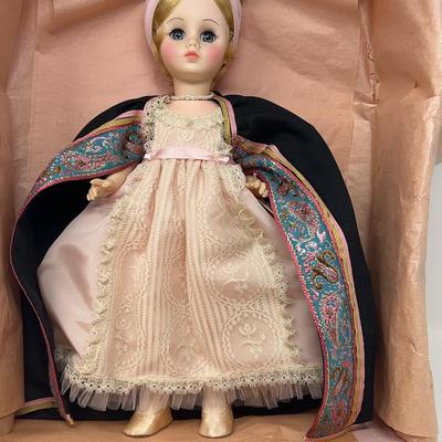 Madame Alexander First Lady Doll Collection - Martha Randolph 