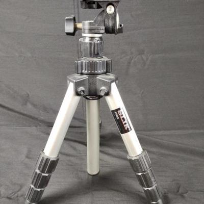 Sale Photo Thumbnail #371