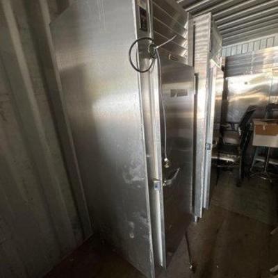 #4006 • Traulsen Refrigerator
