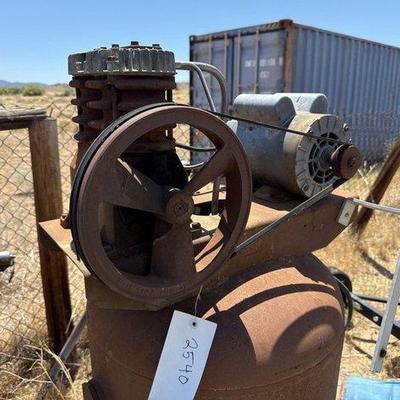 Sale Photo Thumbnail #128: #2540 • 1990 Campbell Haussfeld Air Compressor

