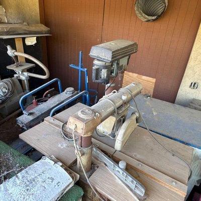 Sale Photo Thumbnail #168: #5006 • Delta Drill Press, Craftsman Table Saw, Craftsman Radial Saw, Magna Engineering Corporation Lathe, Central Pneumatic Sand Blasting Tank
