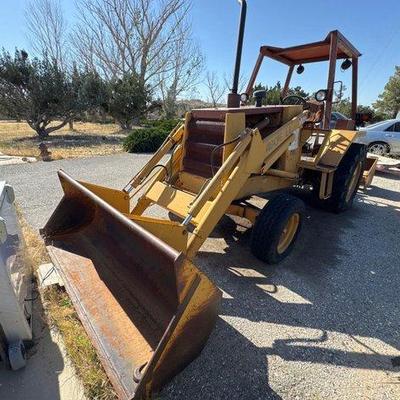 #45 • Case 480E LL Skip Loader
