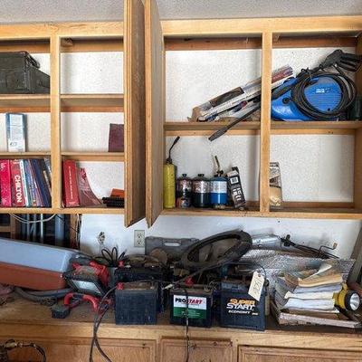 #1506 • Batteries, Propane Cans, Pressure Washer & Manuals
