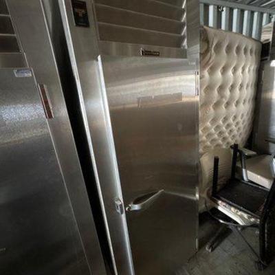 #4008 • Traulsen Refrigerator

