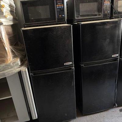 #4020 • Rolling Counter, Ceiling Tiles, Box of Clothes
