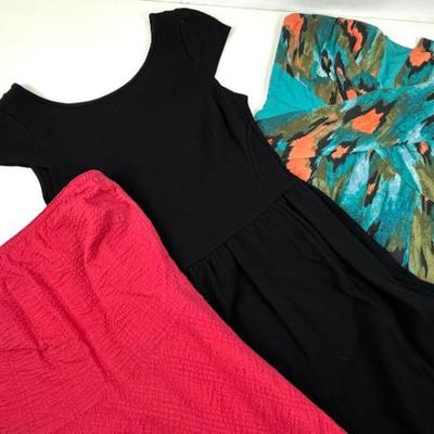 Lot #56 Assorted Women's Dresses Size Small - Set of 3 - Two Strapless, One Short Sleeved