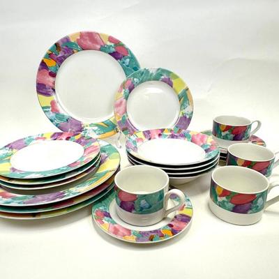 Lot #45 20pc Images China Set Service for 4 (Dinner Plates, Salad Plates, Soup Bowls, Cups & Saucers)