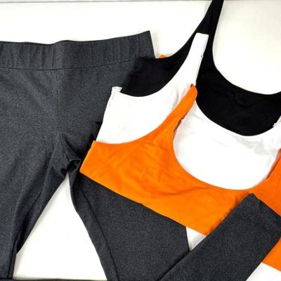 Lot #46 Womens Clothes (3 Chicos Tank Tops Sz 2 & 1 Pair Matty Leggings Sz L)
