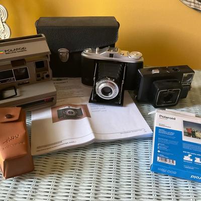 Vintage Cameras: Polaroid, Minolta, Afga Isolette 