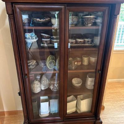 Side cabinets 