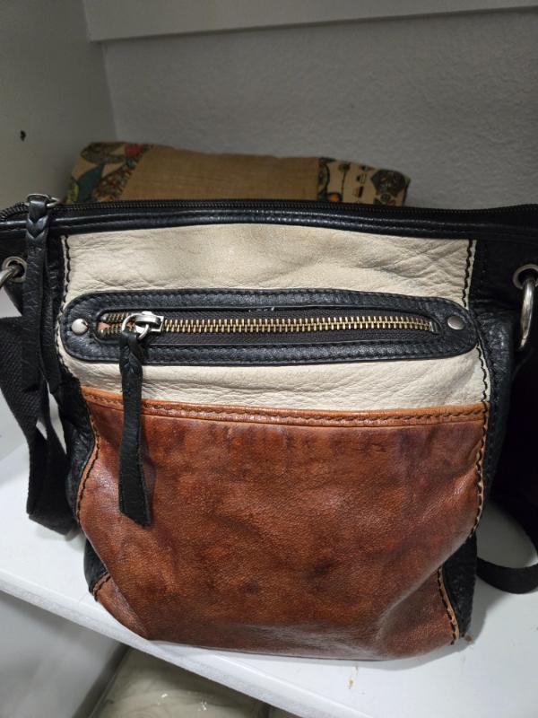Sale Photo Thumbnail #3