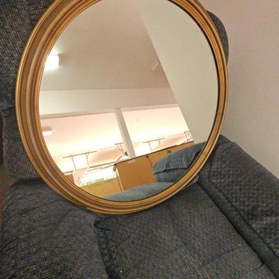 Round Mirror