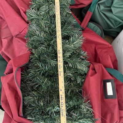 Christmas Tree And Decorations 