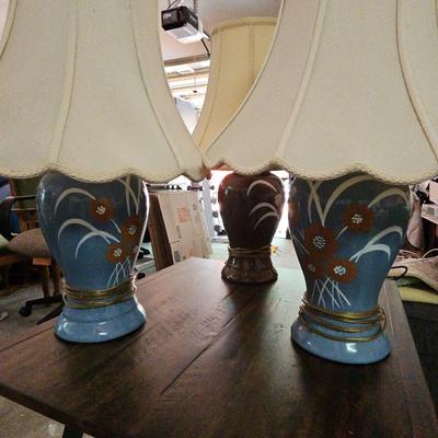 3 Lamps