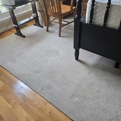 Channel Tufted Light Grey Area Rug 131×101