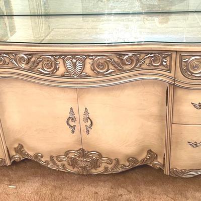 Romweber Side Board