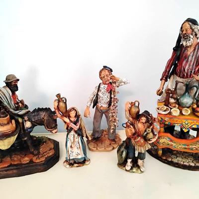 Neapolitan Peasantry Clay & Ceramic Figures 