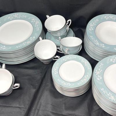 Royal Worcester Bridal Rose, For 12