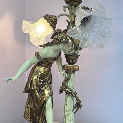  Four Globe Metal Lamp