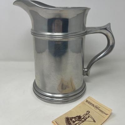 Vintage Wilton Armetale Commonwealth Pewter Tavern Pitcher