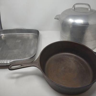 Vintage Wagnerware