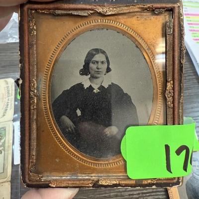 Sale Photo Thumbnail #220