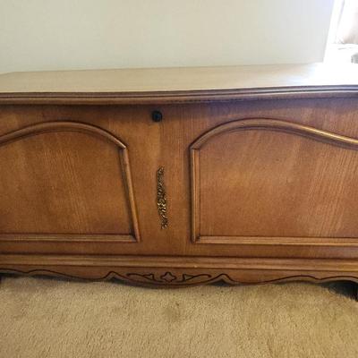 Cavalier Cedar Chest 