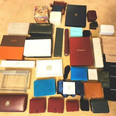 Collection of Vintage Jewelry Boxes/Felt Bags