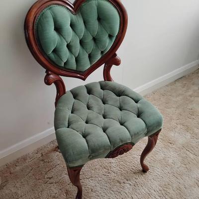 Victorian Style Heart Chair 