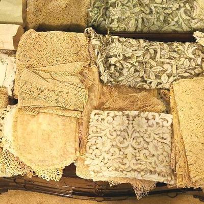 Collection of Vintage Lace Tableware & Ribbon Box