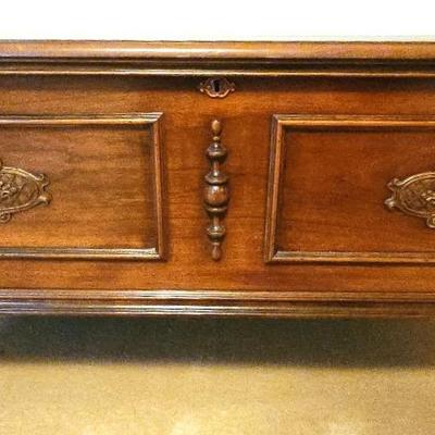 Lane Cedar Lined Chest