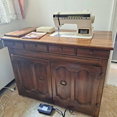 Singer Athena 1200 Sewing Machine And Cabinet