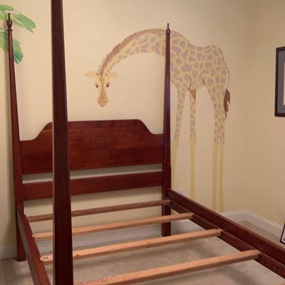 Four Poster Full Size Bed 