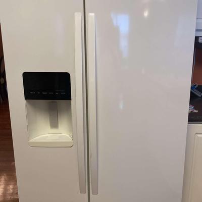 Kenmore Refrigerator 