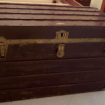 Large Steamer Trunk With Floral Lining