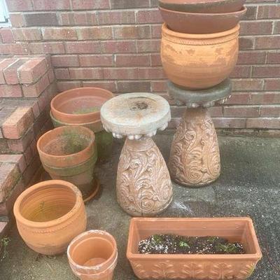 Ceramic Planters & Plant Stands 