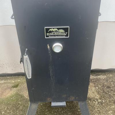 Masterbuilt Electric Smokehouse