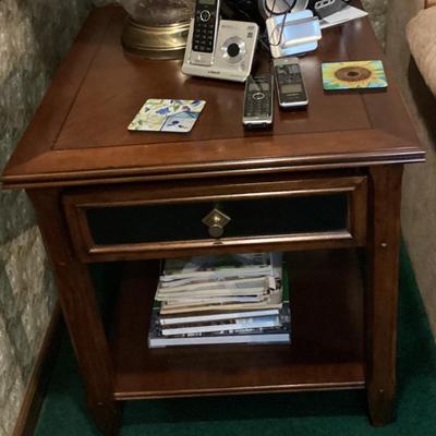 Sale Photo Thumbnail #149: End table 1 drawer one shelf